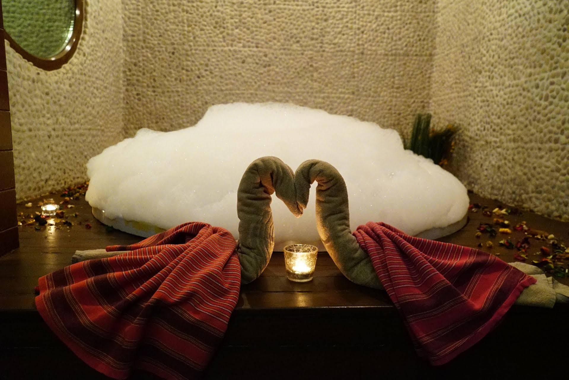 Alba Hotel Ankara Bagian luar foto